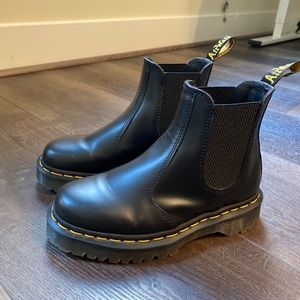 Dr. Martens 2976 BEX SMOOTH LEATHER CHELSEA BOOTS